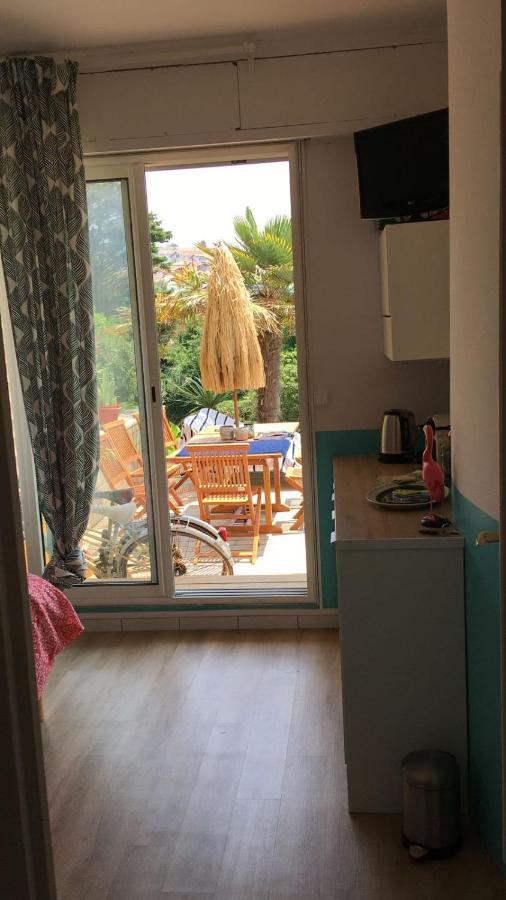 Petit Studio Terrasse Rez De Jardin Piscine Sur L'Ocean Appartement Biarritz Buitenkant foto